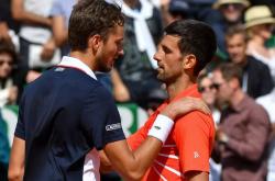 足球直播-包含年终总决赛险胜蒙特卡洛大师赛，蒂姆扛起全队的词条